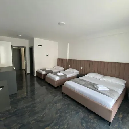 Hotell Leodori 3 4*