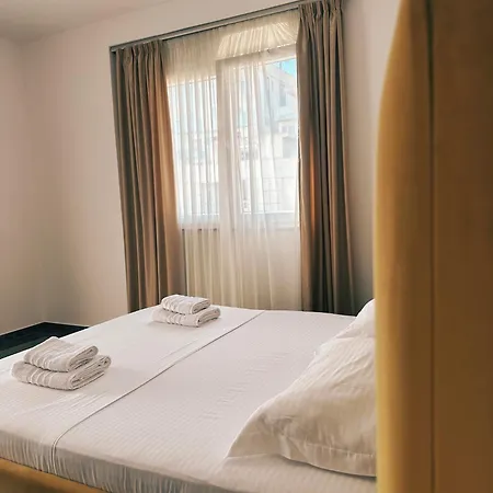 Leodori 3 Hotel 4*